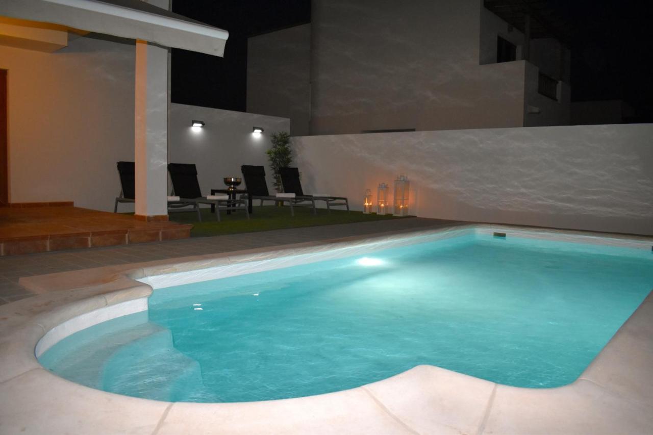 Lighthouse Villa - Private Pool - Costa Teguise Bagian luar foto